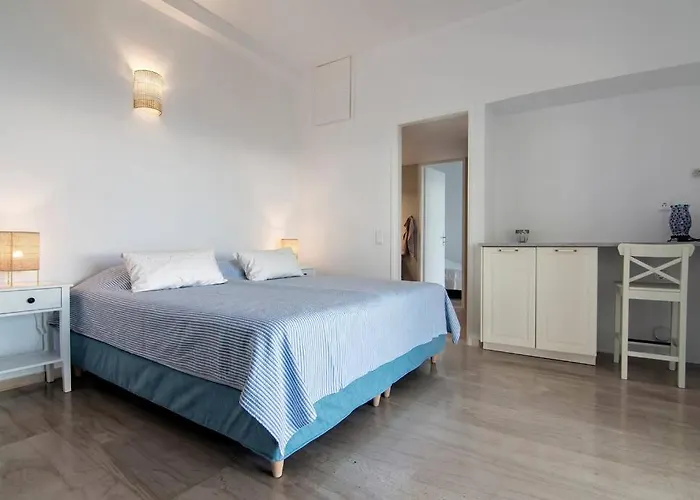 Villa Malvazios Big Blue *