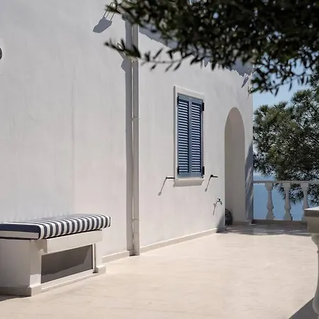 Villa Malvazios Big Blue *