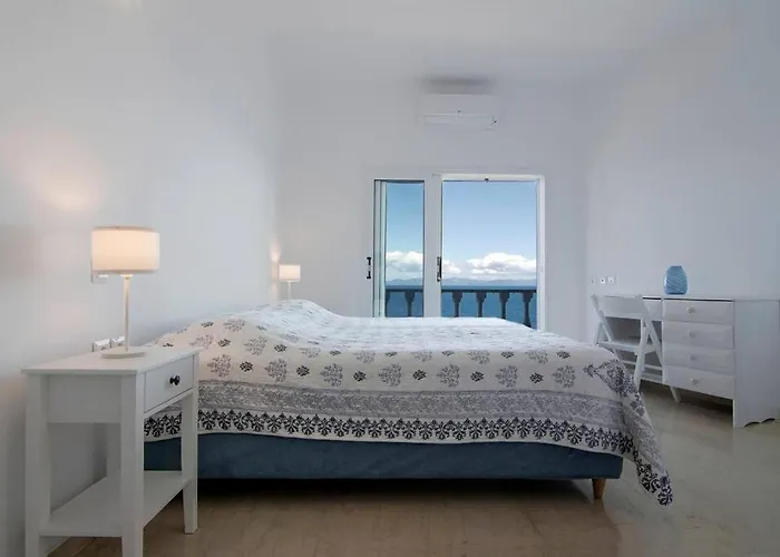 Malvazios Big Blue Villa