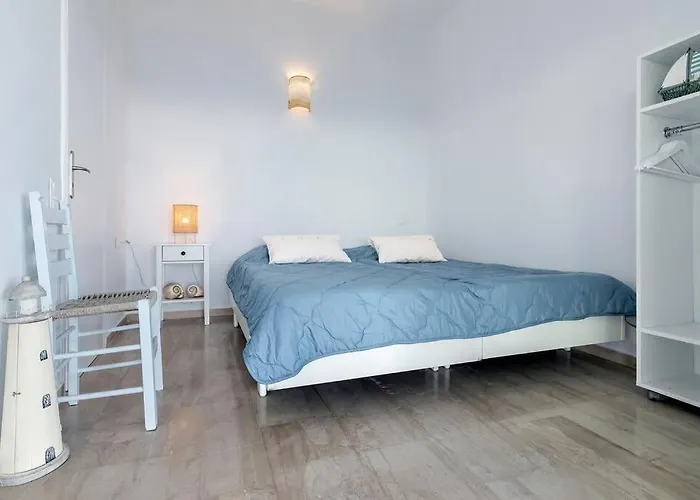 Malvazios Big Blue Villa *